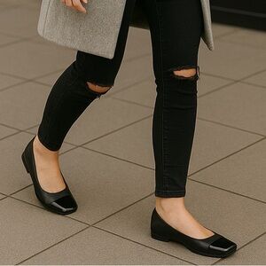 DV by Dolce Vita Black Toe Cap Ballet Flats Women’s Size 6 | Melanie | NWT